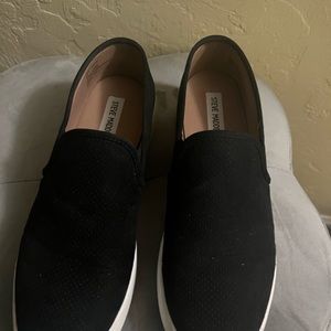 Steve Madden slip on sneakers